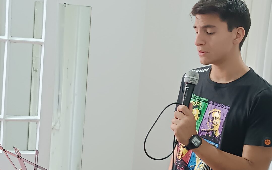 CANTO INDIVIDUAL Y GRUPAL